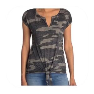 LUCKY BRAND Gray Camo Tie Front Tee sz M
